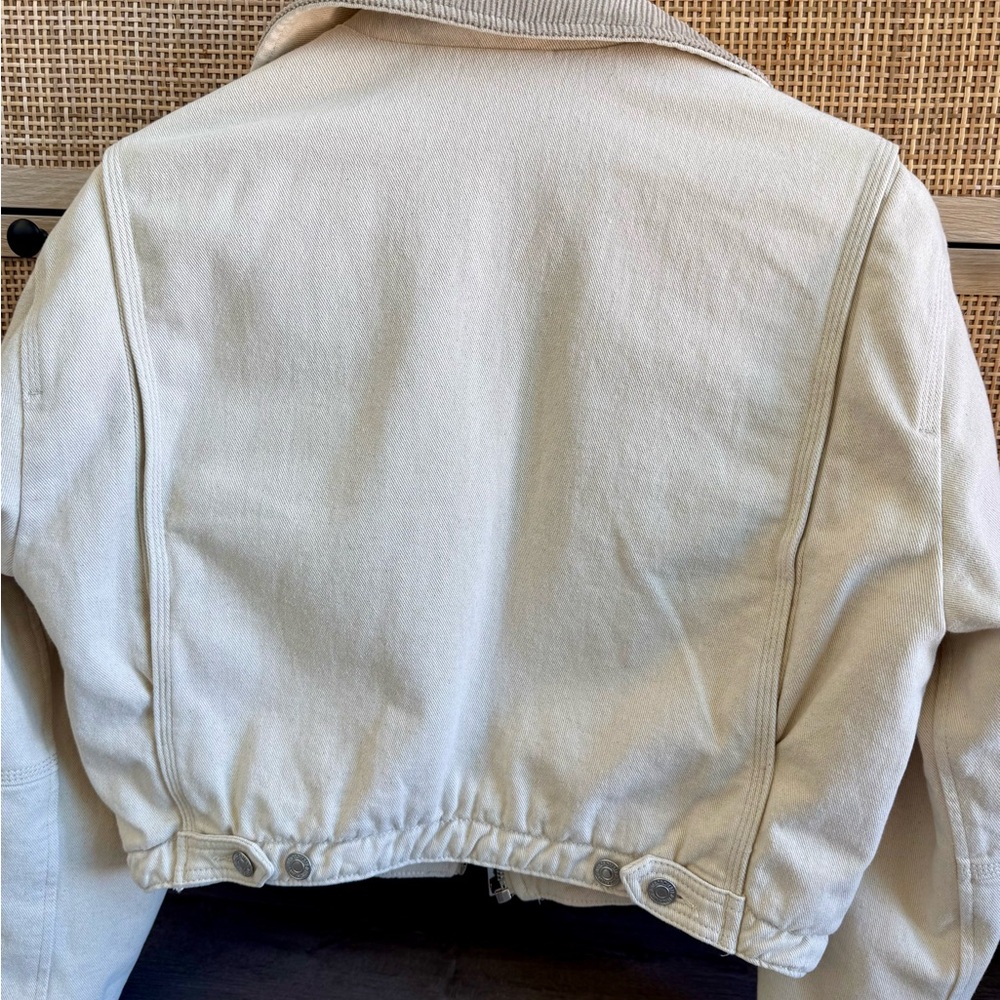 Abercrombie & Fitch Women's Beige Bomber Jacket - Picture 2 of 6